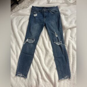 Harper Distressed Shark Bite Hem Crop Skinny Jeans Size 29
